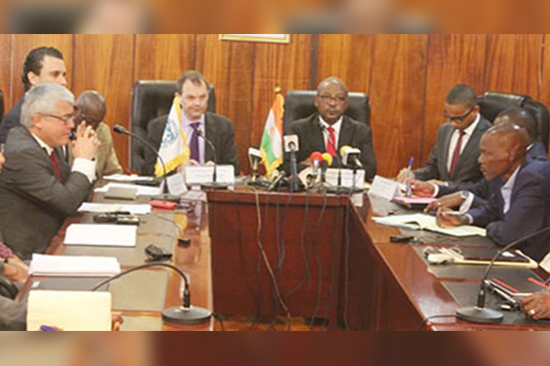 Conférence de presse conjointe Ministre des Finances – Mission FMI