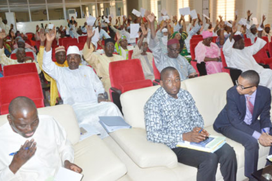 Assemblée nationale : Adoption du budget 2018, équilibré en recettes et en dépenses, à 1 900,86 milliards