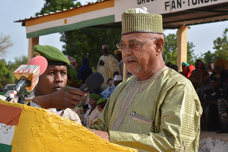 Monsieur Gilles Baillet, ancien Ministre des Finances et ancien cadre de l&rsquo;administration des douanes