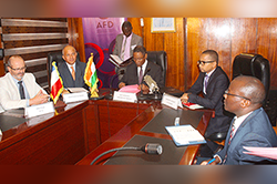 Signature d’une convention de prêt entre le Gouvernement du Niger et l’Agence Française de Développement (AFD)